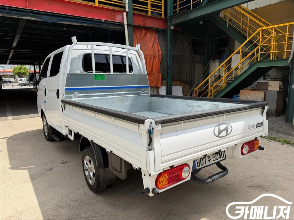 [소형화물][카고]포터2 (LPG2.5터보) 더블캡/초장축/2WD 프리미엄 (5인승 /1톤) 6월초특가 이미지