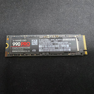 삼성전자 990 PRO M.2 NVMe SSD (4TB) 이미지