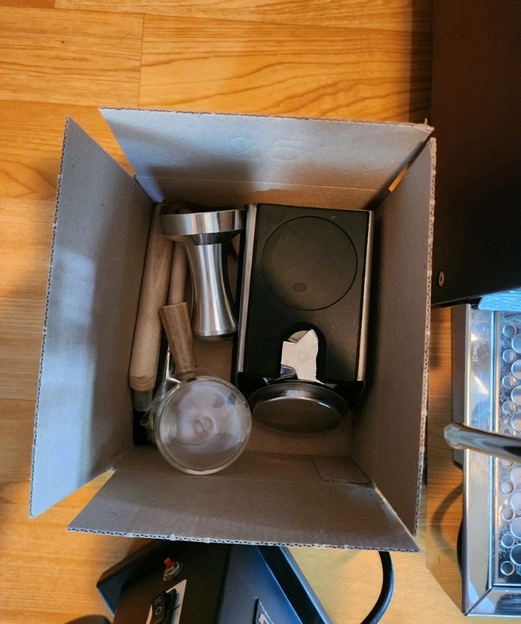 엘로치오 마누스 에스프레소 머신 어바닉080 그라인더 일괄판매합니다 이미지