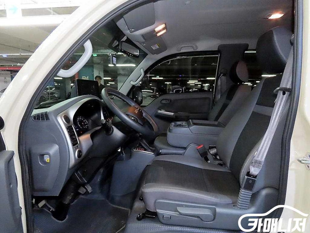 [소형화물][카고]봉고3 (LPG2.5터보) 더블캡/초장축/2WD GLS (6인승 /1톤) 6월초특가 이미지