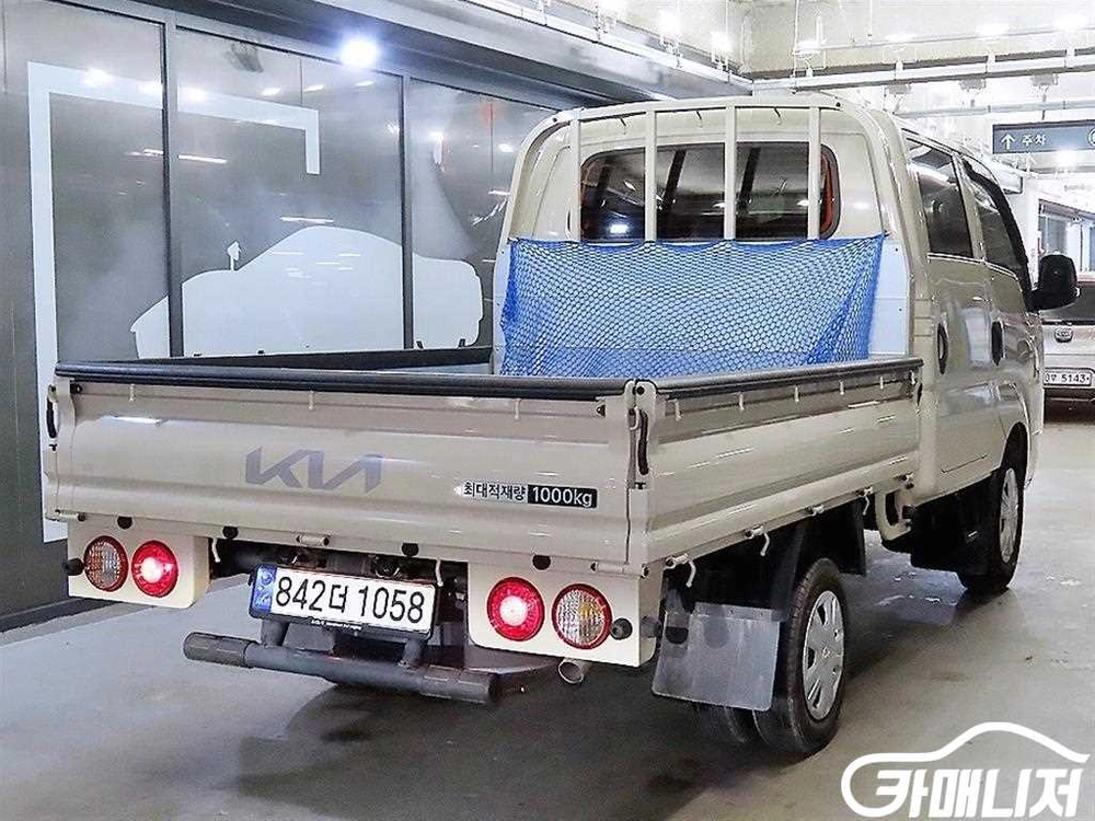 [소형화물][카고]봉고3 (LPG2.5터보) 더블캡/초장축/2WD GLS (6인승 /1톤) 6월초특가 이미지