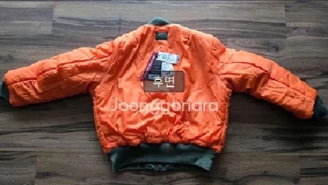 알파인더스트리 [ 한정판 ] MA-1 레귤러 스쿼드론 항공점퍼 Sage Green 블루종 (XL / 110) 이미지