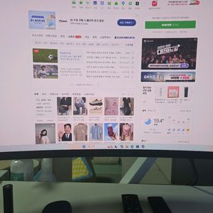 델 dell aw3225qf 모니터 팝니다 (28.10월까지 보증) 이미지