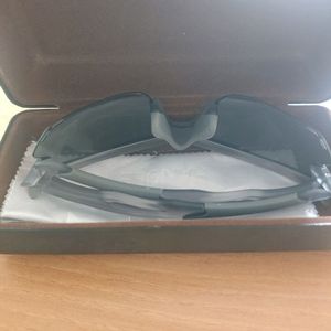 한글 선글라스 팝니다 이미지
