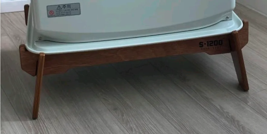 신일 팬히터 SFH-1200IR 풀세트 + NO-SPILL 20L 기름통 2개 + 전용받침대 판매합니다 이미지
