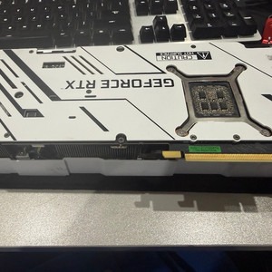 GALAX 지포스 RTX 3080 EX Gamer WHITE OC D6X 10GB 이미지