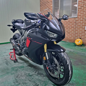 혼다 CBR1000RR/2017년식/3만KM/구변O/검사O/이전가능O 이미지