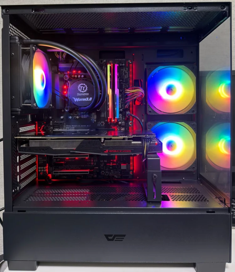 인텔 i7-6700K + GTX 1060 6GB 가성비 게이밍 본체 이미지