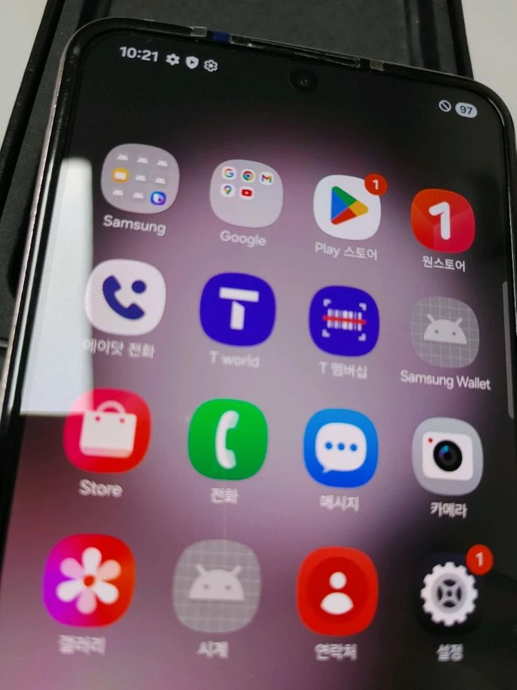 그냥 새폰 ㅡ 갤럭시 Z플립5 512GB + 전체 교체 이미지