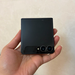 S급)삼성 갤럭시 Z플립7 512GB 블랙 판매합니다! 이미지