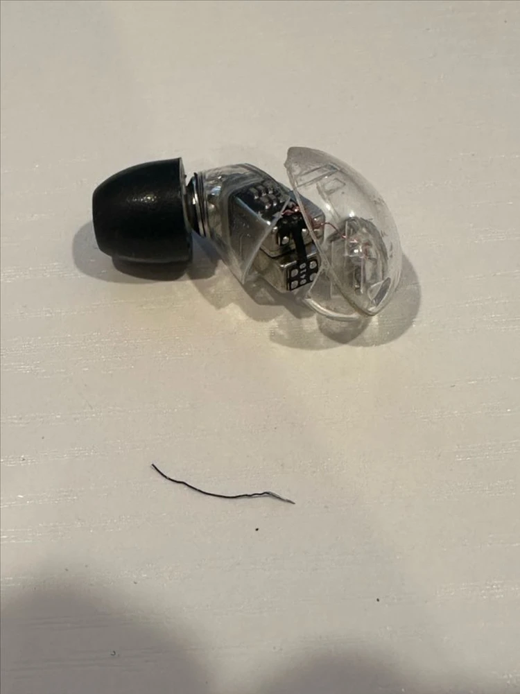 슈어 SHURE SE 846 왼쪽 파손 유닛 판매합니다 부품용 이미지