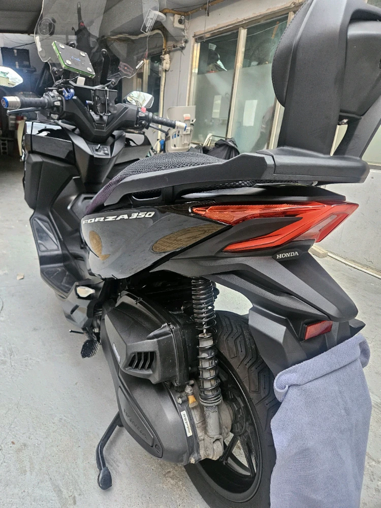 포르자350 24년식 블랙 기스x 이미지