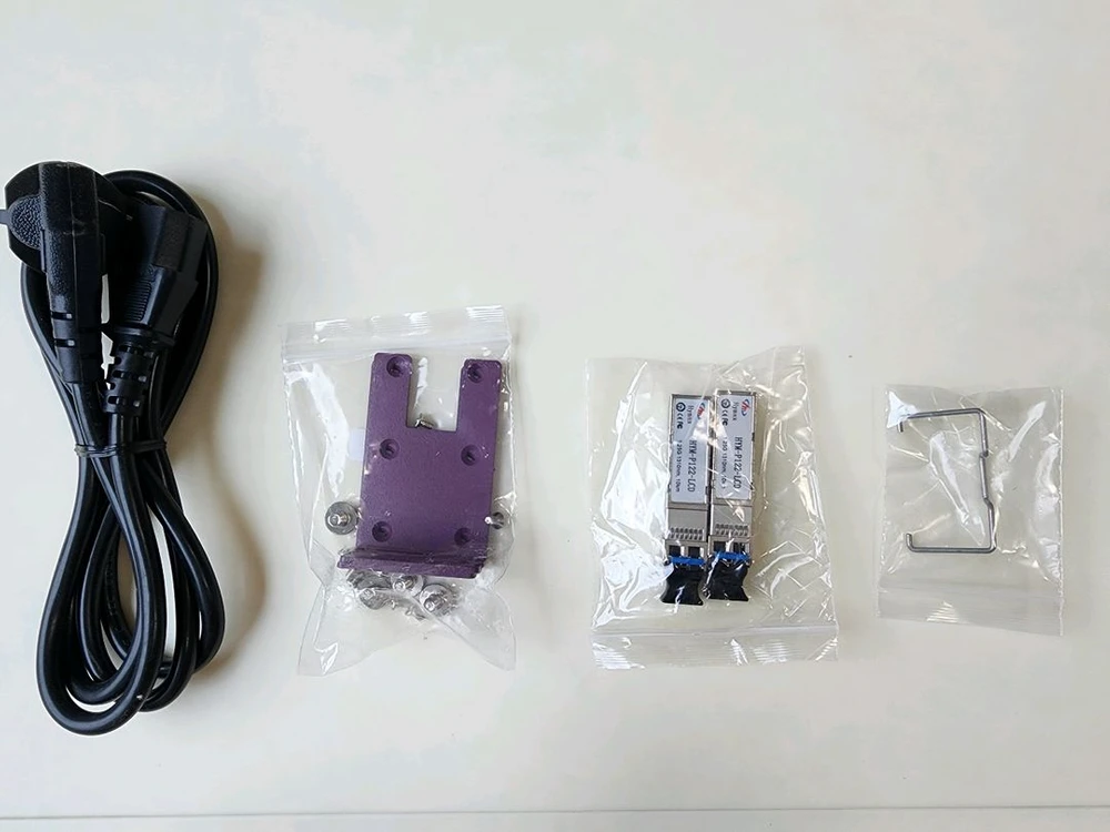 대유플러스 DSW1724G LAN24포트 스위치 이미지
