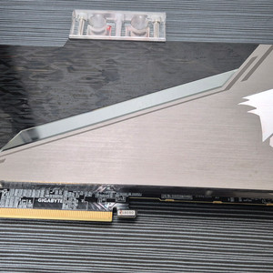 기가바이트 RTX 2080 Ti 워터포스 11GB 이미지