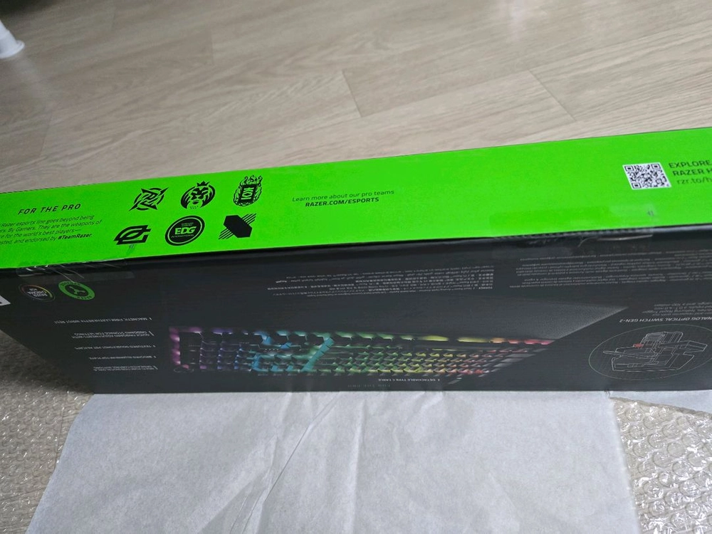 레이저 헌츠맨 V3 PRO 한국어 풀배열 미개봉 새상품 RAZER HUNTSMAN V3 PRO KR 이미지