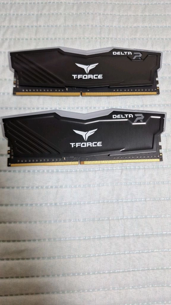 팀그룹 ddr4 16g 램 팝니다 이미지