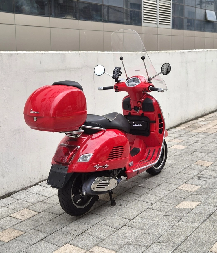 2015년식 베스파 GTS300 ABS,ASR 모델 판매합니다. 이미지