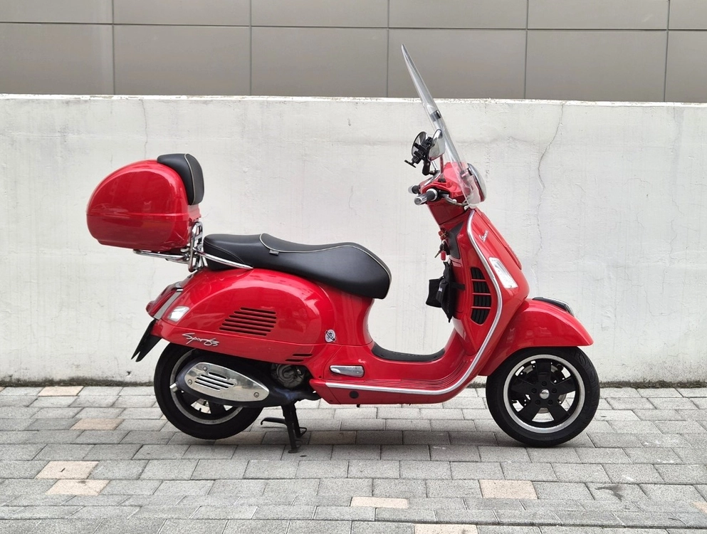 2015년식 베스파 GTS300 ABS,ASR 모델 판매합니다. 이미지