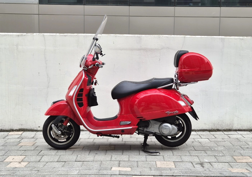 2015년식 베스파 GTS300 ABS,ASR 모델 판매합니다. 이미지
