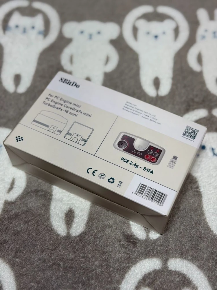 8BitDo PCE 2.4g 무선 게임패드 이미지
