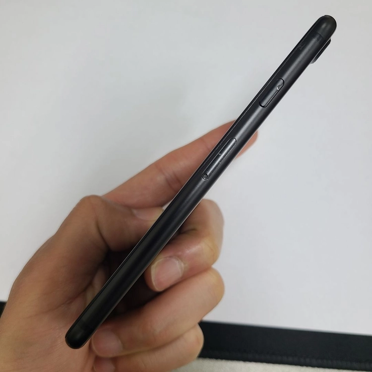 아이폰7 매트블랙 32GB (카메라무음) AA급 배터리100% 197335 이미지