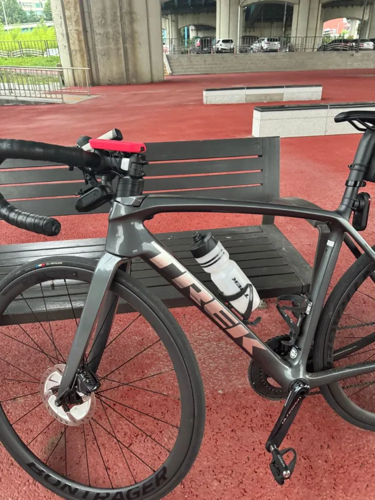 TREK 에몬다 SL6 disc pro 리튬 그레이 이미지