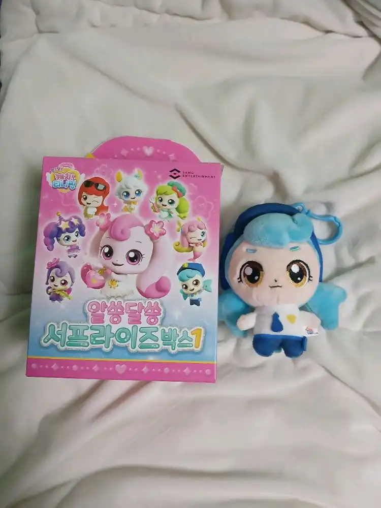 캐치티니핑 서프라이즈 인형 판매 이미지