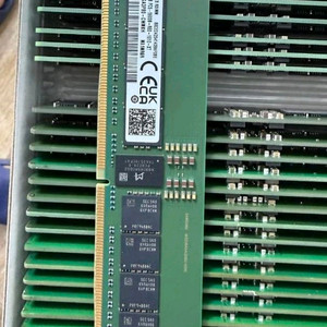삼성 DDR5 32GB 서버 램 5600MHz 이미지