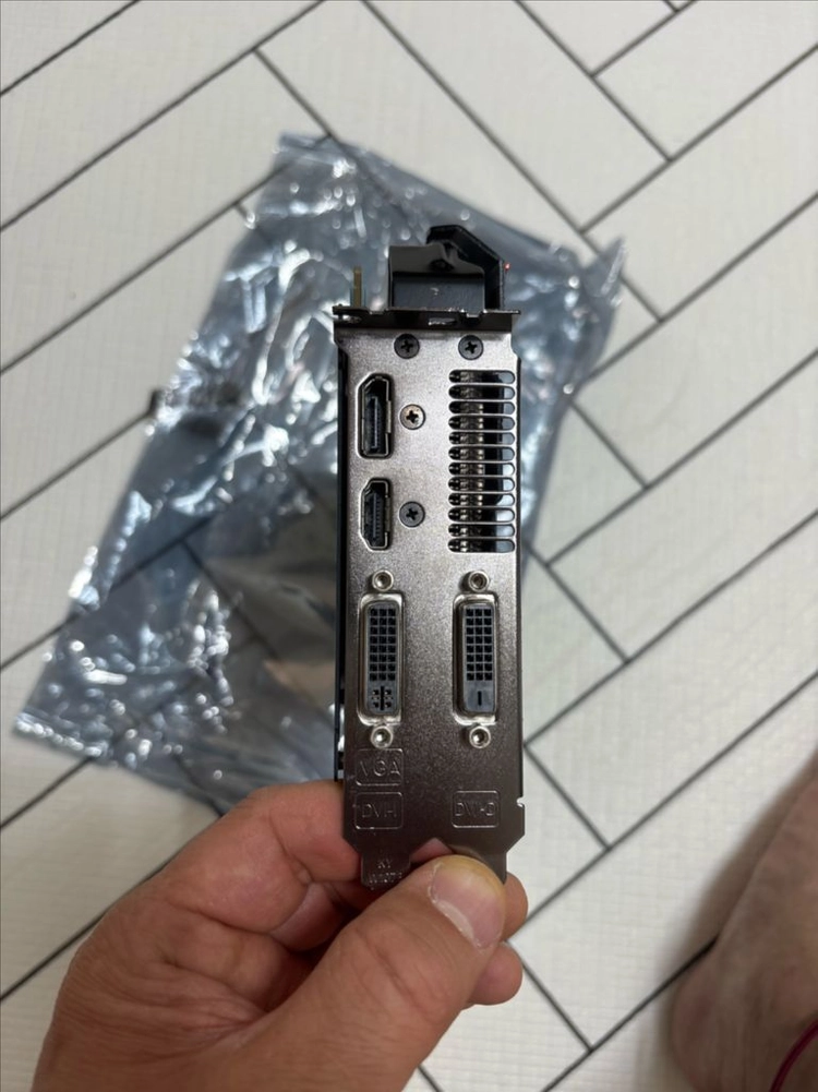 ASUS DirectCU2 그래픽카드 GTX-780 이미지
