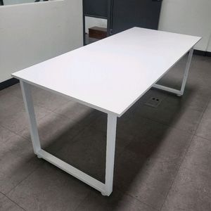회의용테이블 회의용의자 파티션 책상 의자 원탁 서랍 포밍탁자 수납장 책장 캐비넷 진열장 이미지