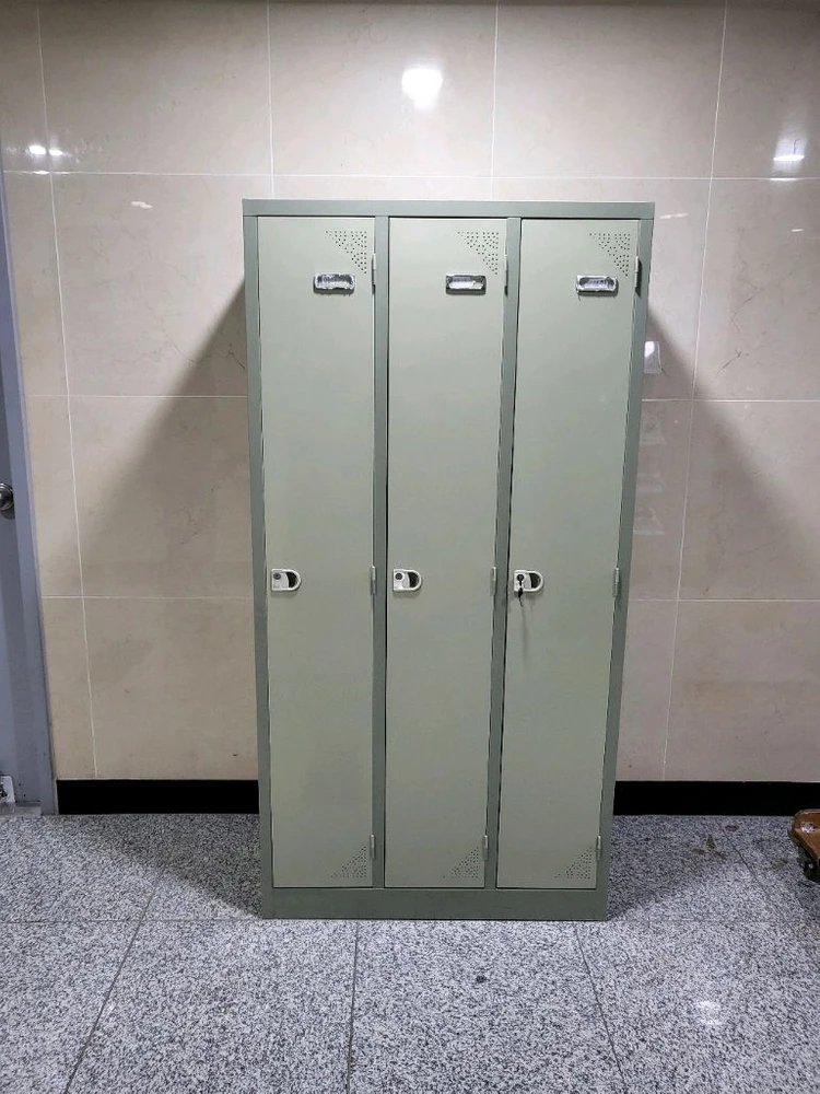 철제캐비넷 철제진열장 철제보관함 철재옷장 철재사물함 파티션 원형테이블 작업탁자 원탁 작업탁자 책상 의자 서랍 이미지