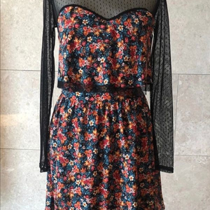 ZARA 새제품 꽃프린팅 블랙 레이스 씨드루 원피스 S사이즈 이미지