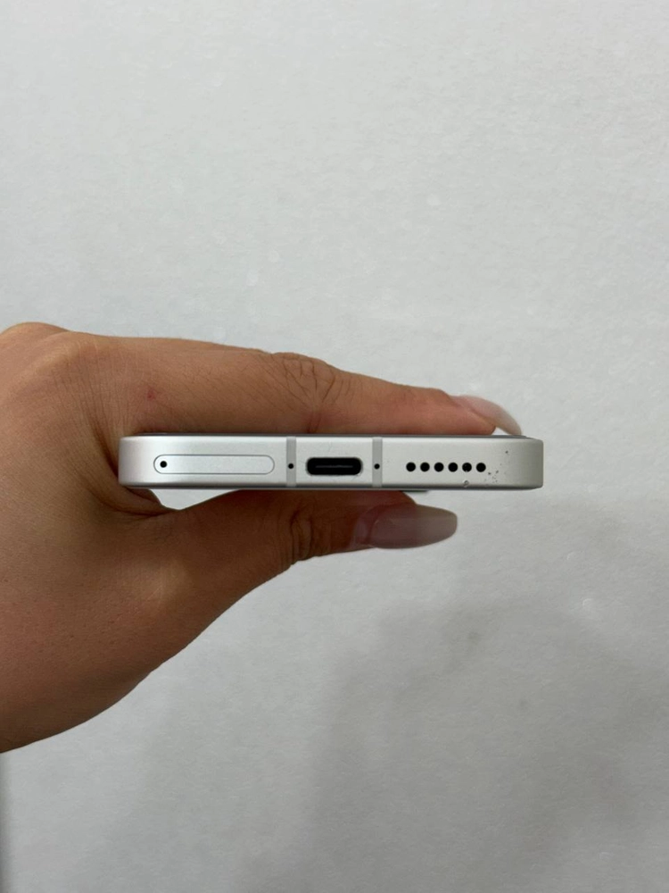 젬폰포켓몬2 화이트 128GB Y1899 이미지
