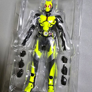 S.H.Figuarts 가면라이더 제로원 라이징호퍼 이미지