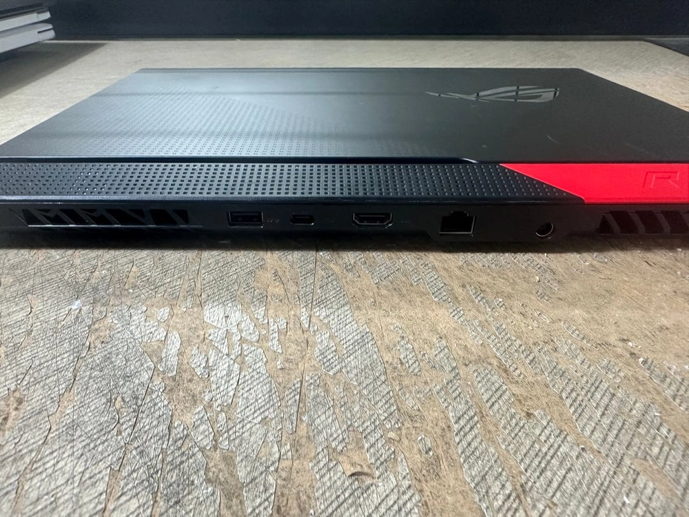 [중고]ASUS 고성능 게이밍 노트북 (RAM 8G/SSD 256G/Win11) 이미지