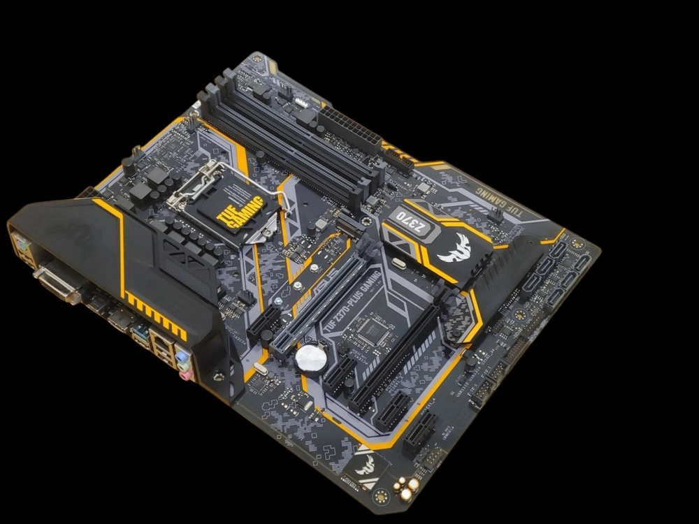 에이수스 TUF Z370-PLUS GAMING 메인보드 이미지