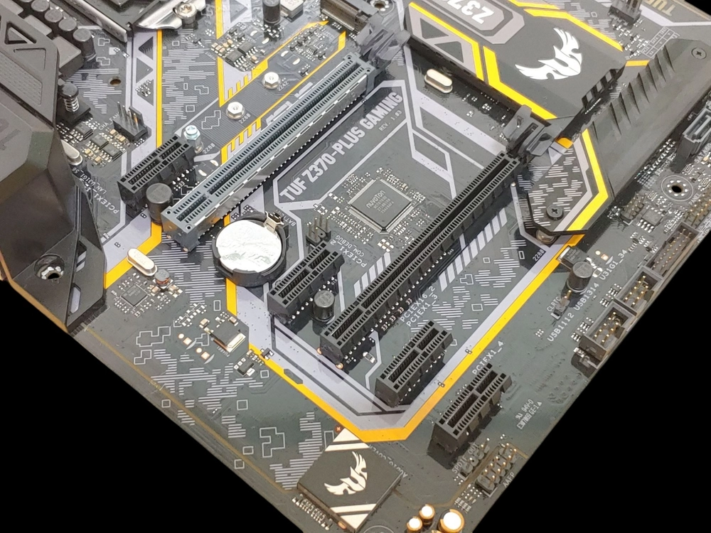 에이수스 TUF Z370-PLUS GAMING 메인보드 이미지