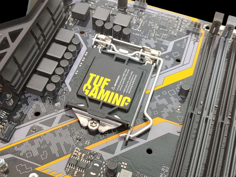 에이수스 TUF Z370-PLUS GAMING 메인보드 이미지