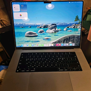 애플 맥북프로 M3 Max 16인치 (16코어 CPU, 40코어 GPU, 48GB RAM, 2TB) 이미지