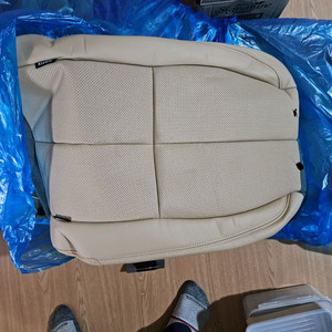 올뉴카니발 순정나파가죽시트 이미지