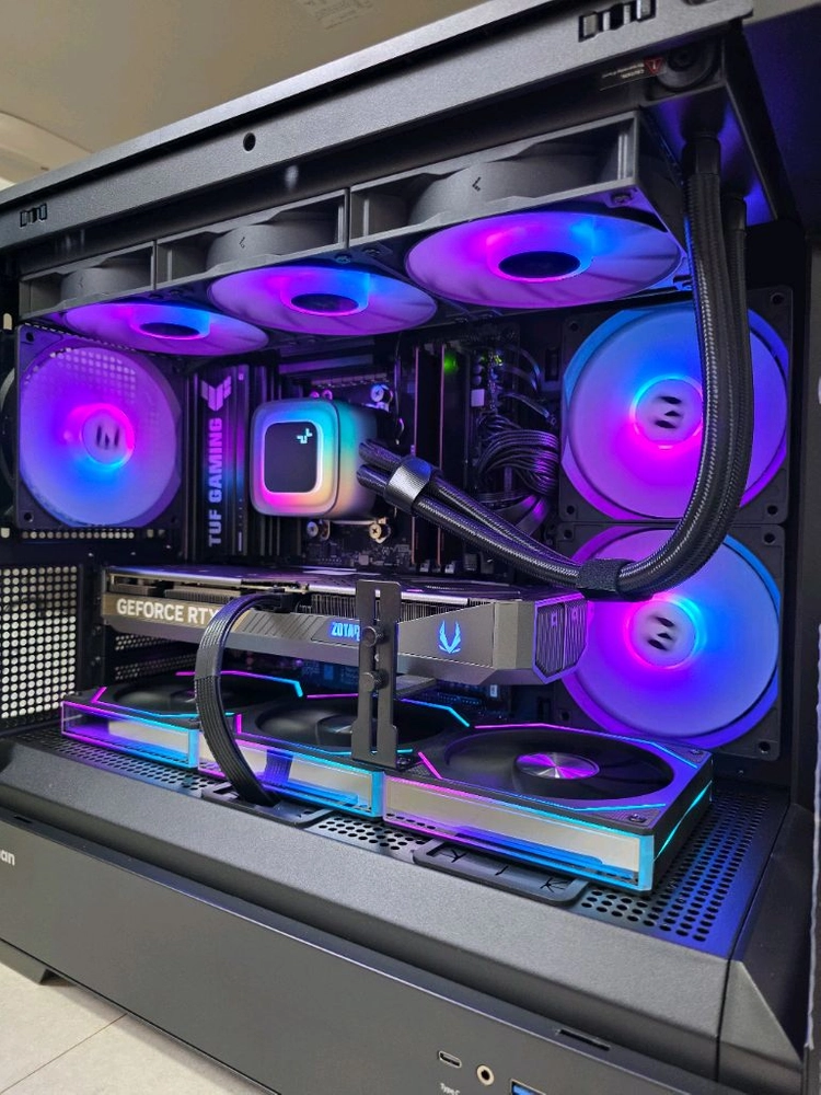 9800X3D , 5070 게이밍 고사양 컴퓨터 팝니다 이미지