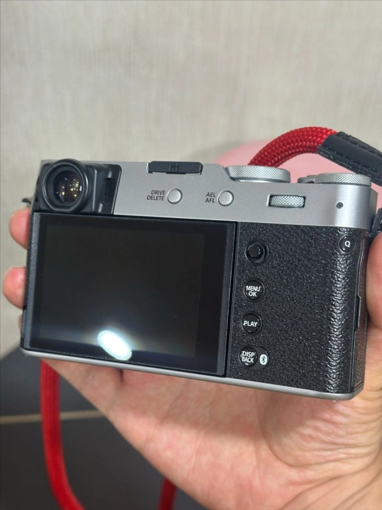 후지필름 x100vi 실버모델 이미지