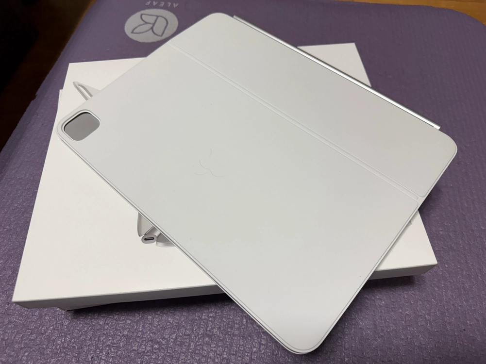 Apple 2025 아이패드 프로 13 M5 256GB(매직키보드+애플팬슬프로 포함) 이미지