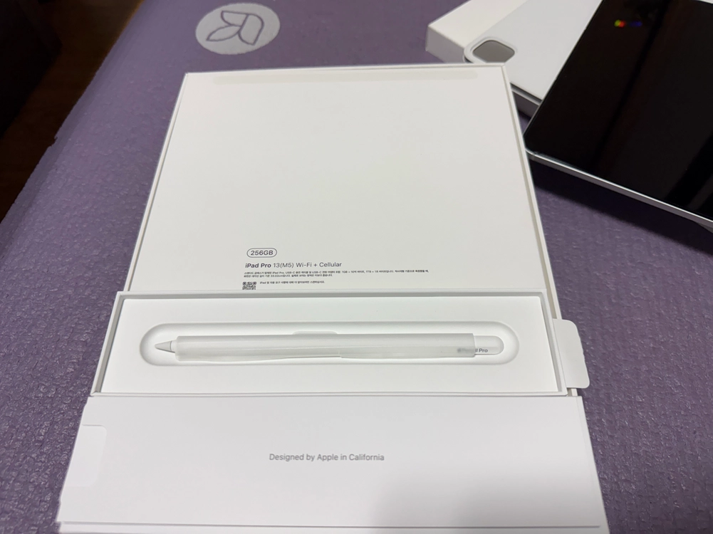 Apple 2025 아이패드 프로 13 M5 256GB(매직키보드+애플팬슬프로 포함) 이미지