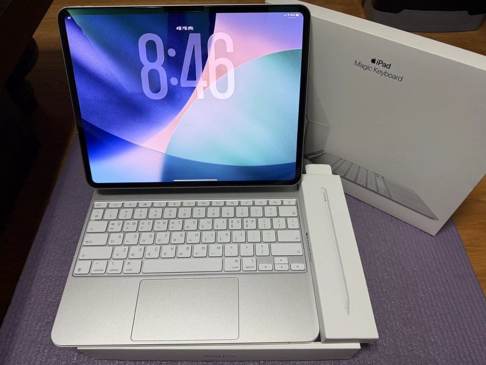 Apple 2025 아이패드 프로 13 M5 256GB(매직키보드+애플팬슬프로 포함) 이미지