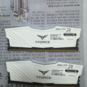 팀그룹 T-FORCE DDR4 3600 8GB 램 2개 16GB (2세트 있음 32g) 이미지
