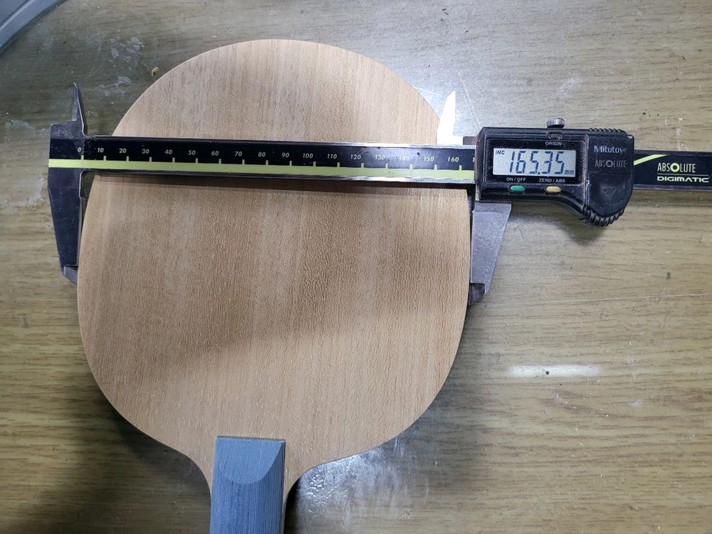 수비형라켓. 7겹= 2alc+5겹목재. 아우터. ST ㅡ무게 100~110g 지정가능ㅡ 이미지