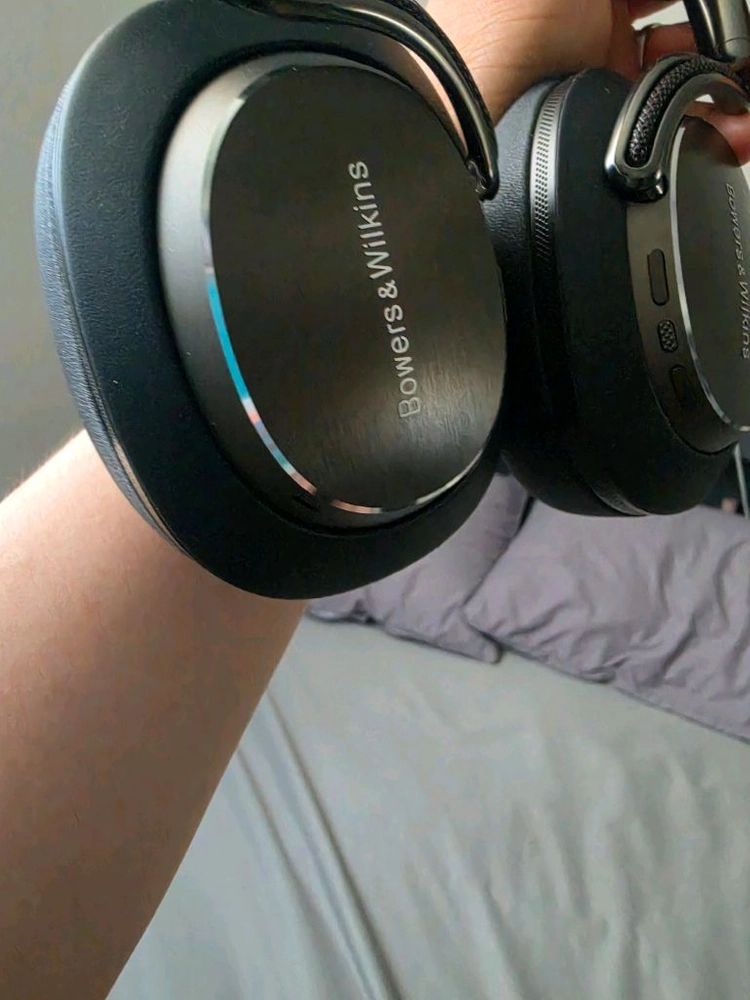 Bowers & Wilkins 바워스앤윌킨스 px8 s2 헤드폰 풀박스 이미지