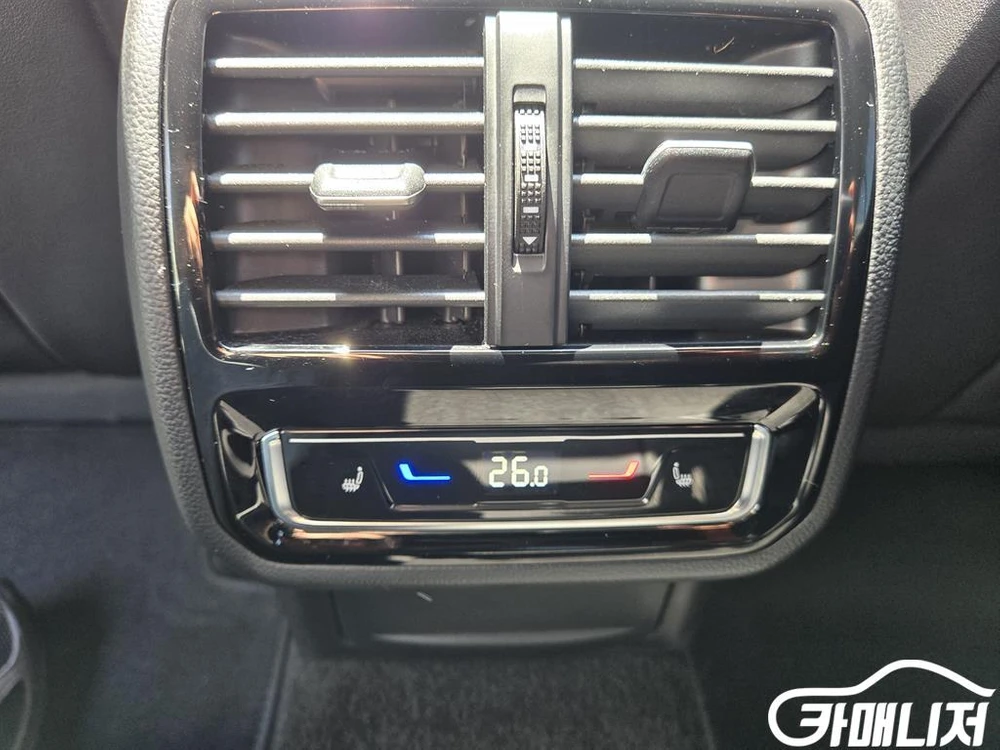 [폭스바겐]아테온 2.0 TDI 프레스티지 6월초특가 이미지