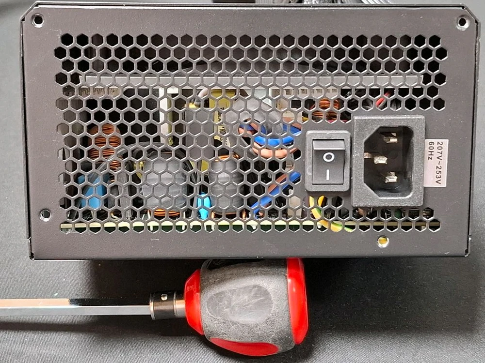 컴퓨터 파워 마이크로닉스 Classic II SE 700W 80PLUS 230V EU 이미지